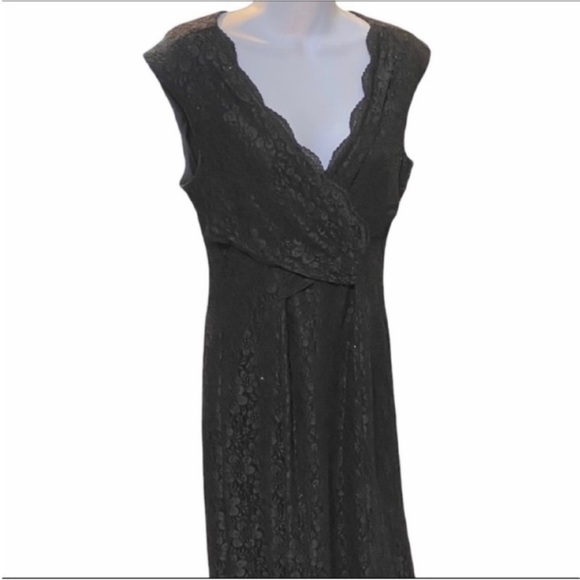 TAHARI lace sequins long formal dress 10 black - Picture 3 of 8